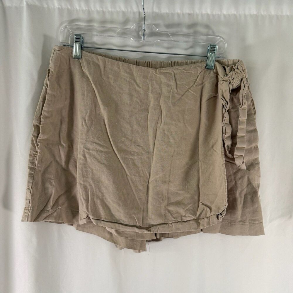 Old Navy Linen Blend Skortie Women's Large Tan Beige Wrap Elastic Waist Shorts